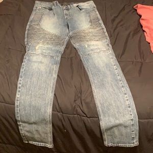 Jean!! 34x34 stacked skinny